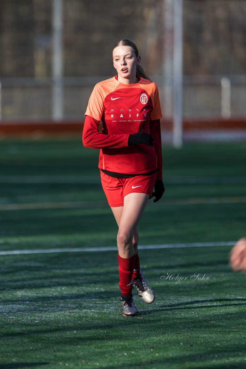 Bild 133 - wBJ VfL Pinneberg2 - Eimsbuttler TV 3 : Ergebnis: 5:0